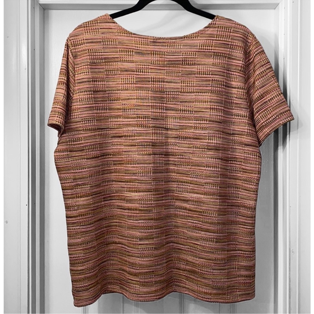 JM Woman Collection Texture Patch-Pattern Blouse - Picture 3 of 4